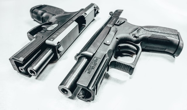What Guns Are Not Allowed in War